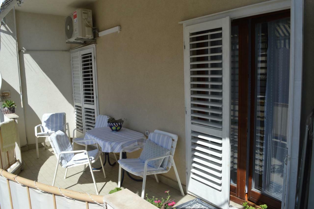 Apartments Sunce Макарска Екстериор снимка