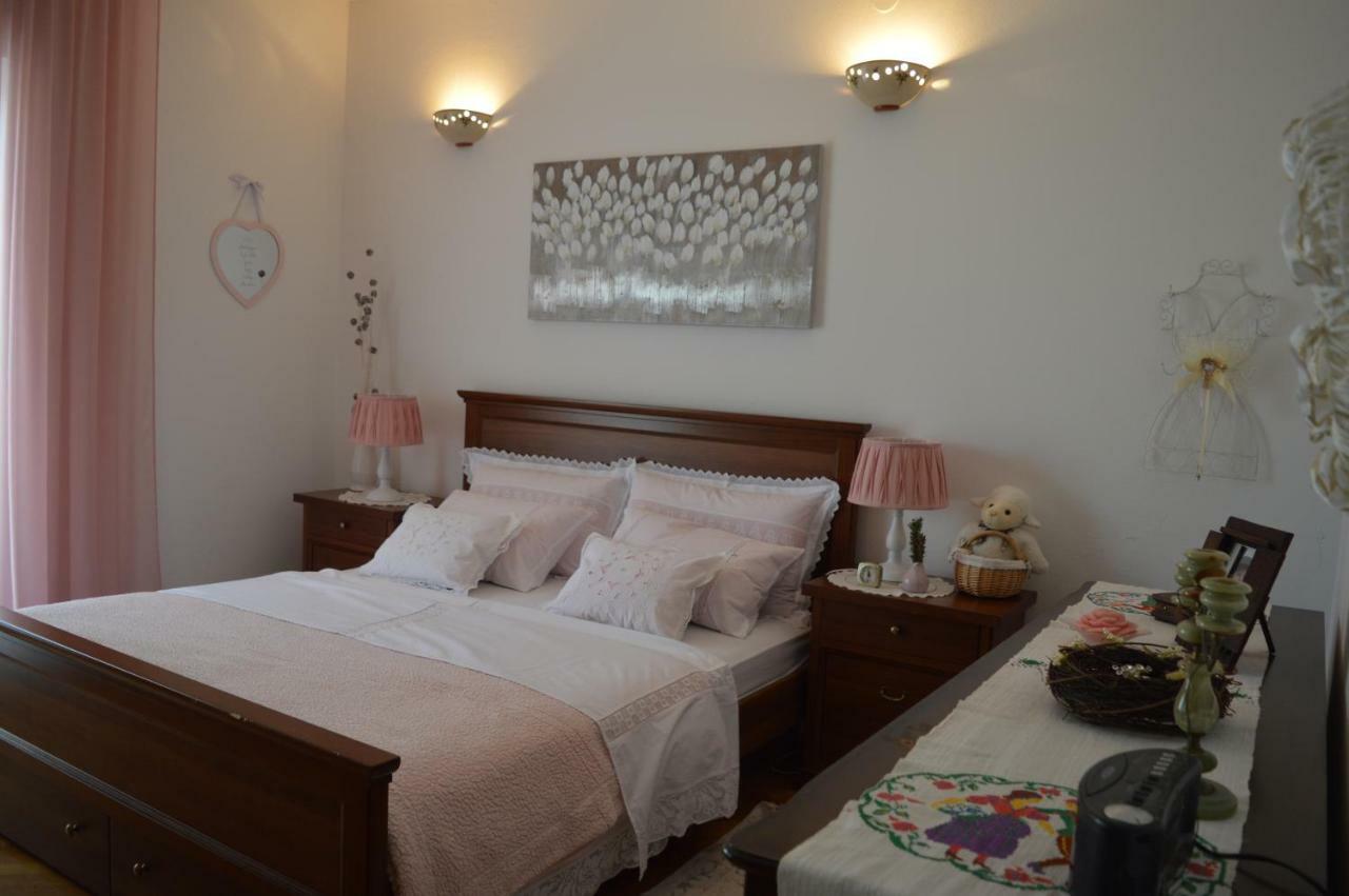 Apartments Sunce Макарска Екстериор снимка